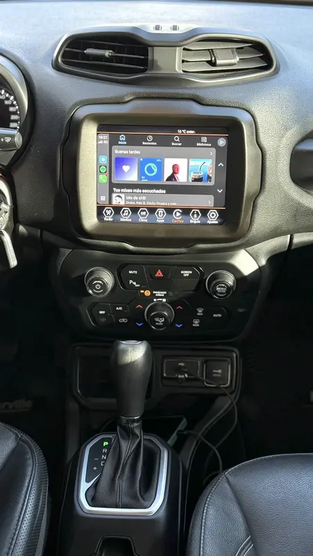 Mirá esta publicación de Jeep Renegade