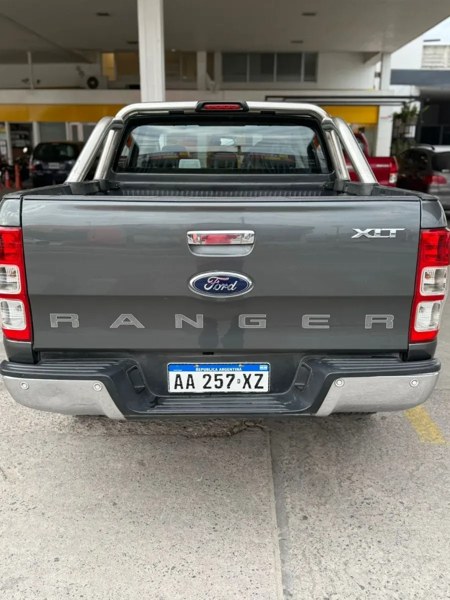 Mira esta publicación de Ford Ranger 2016 en Motordil
