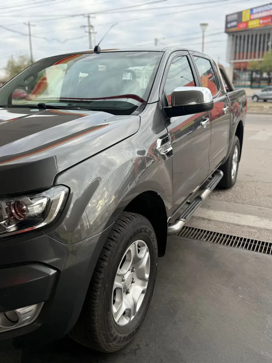 Mira esta publicación de Ford Ranger 2016 en Motordil