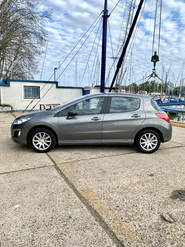 Mirá esta publicación de Peugeot 308