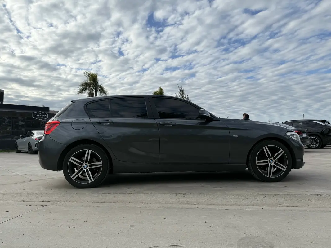Mira esta publicación de BMW Serie 1