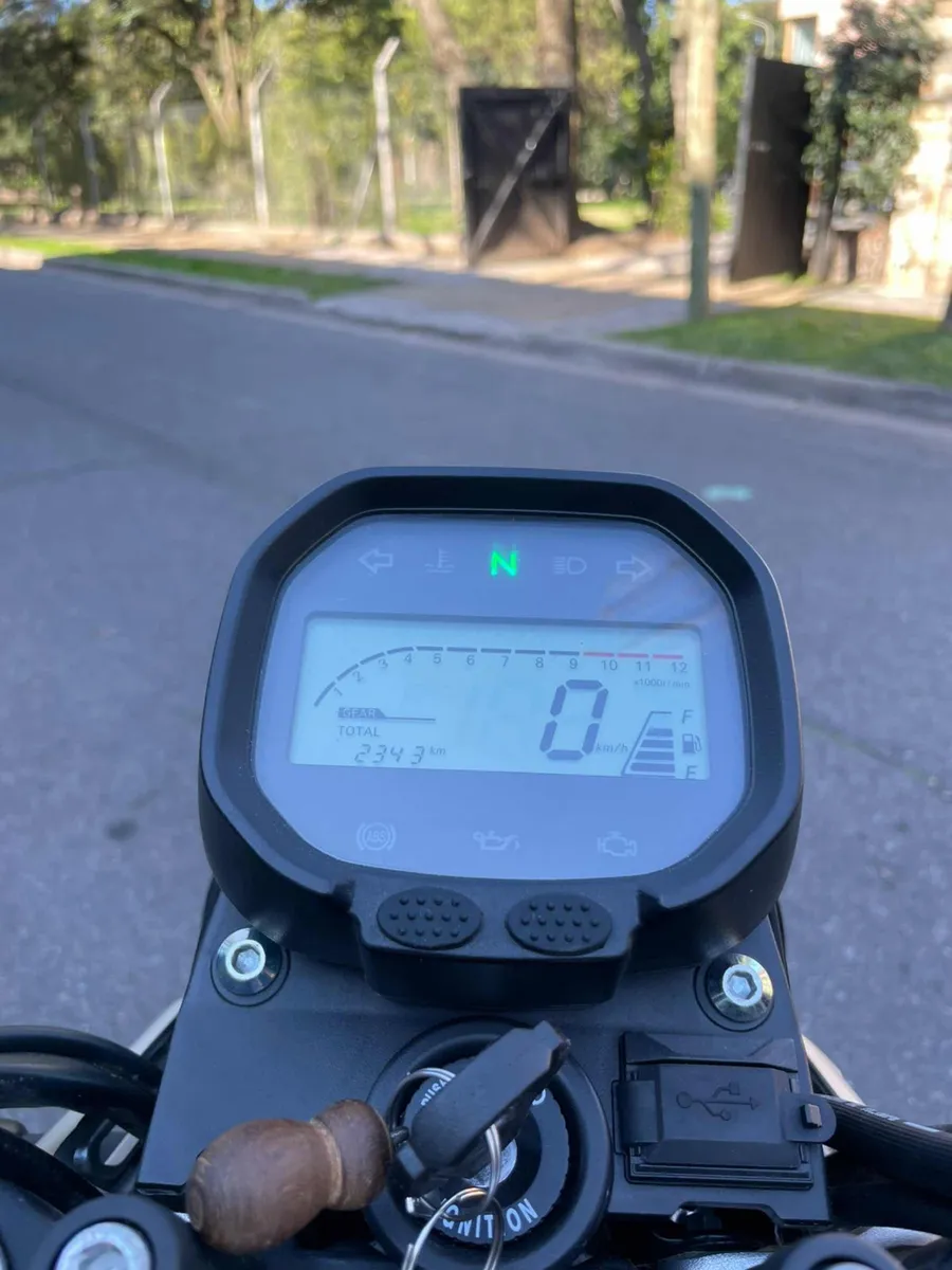 Mira esta publicación de Gilera 250 AC4 2023 en Motordil