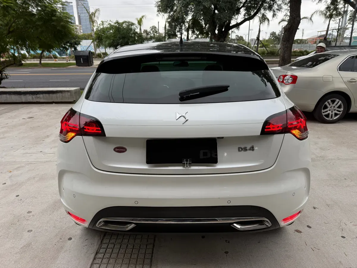 Mira esta publicación de Ds Automobiles DS4
