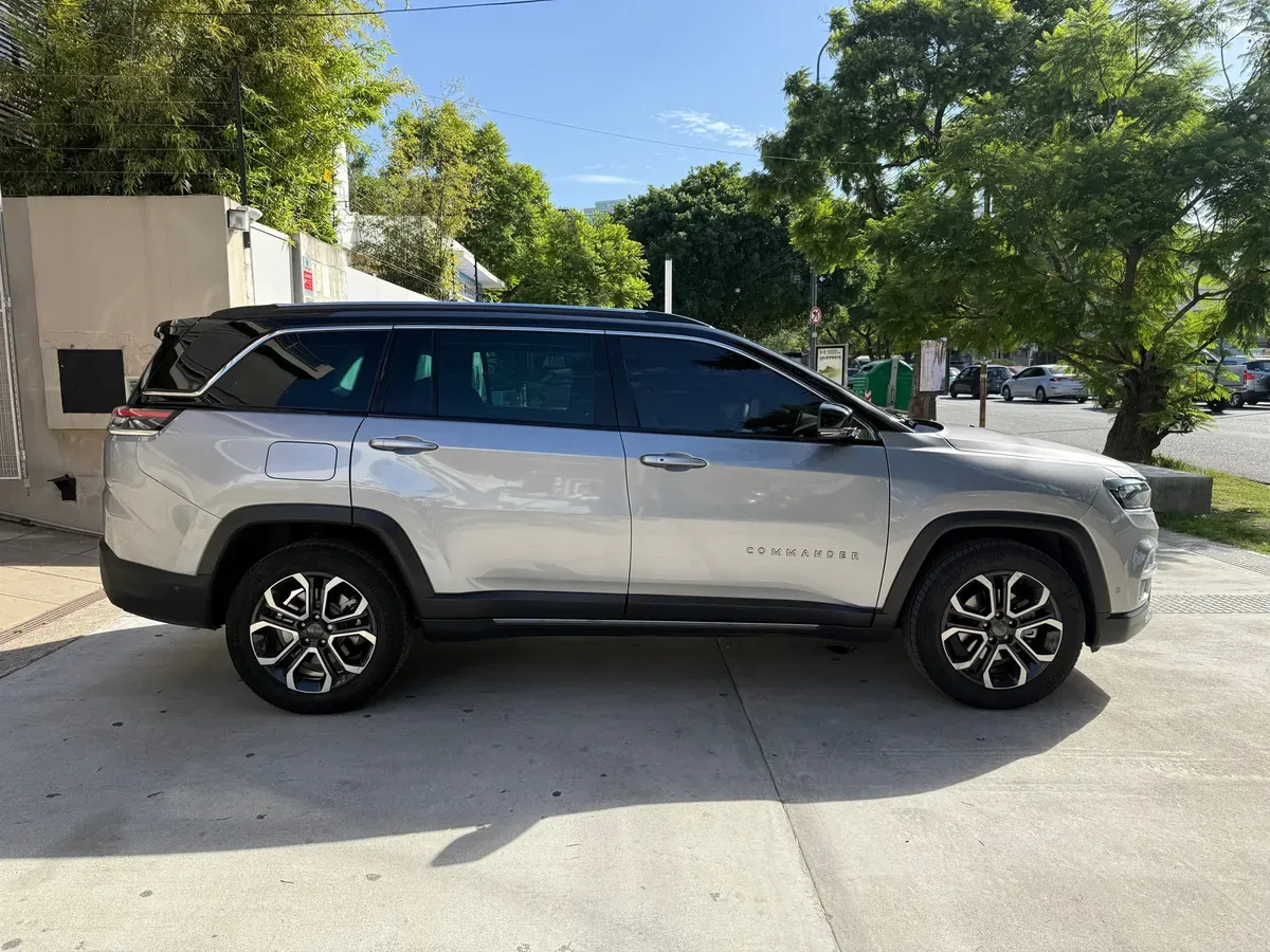 Mira esta publicación de Jeep Commander