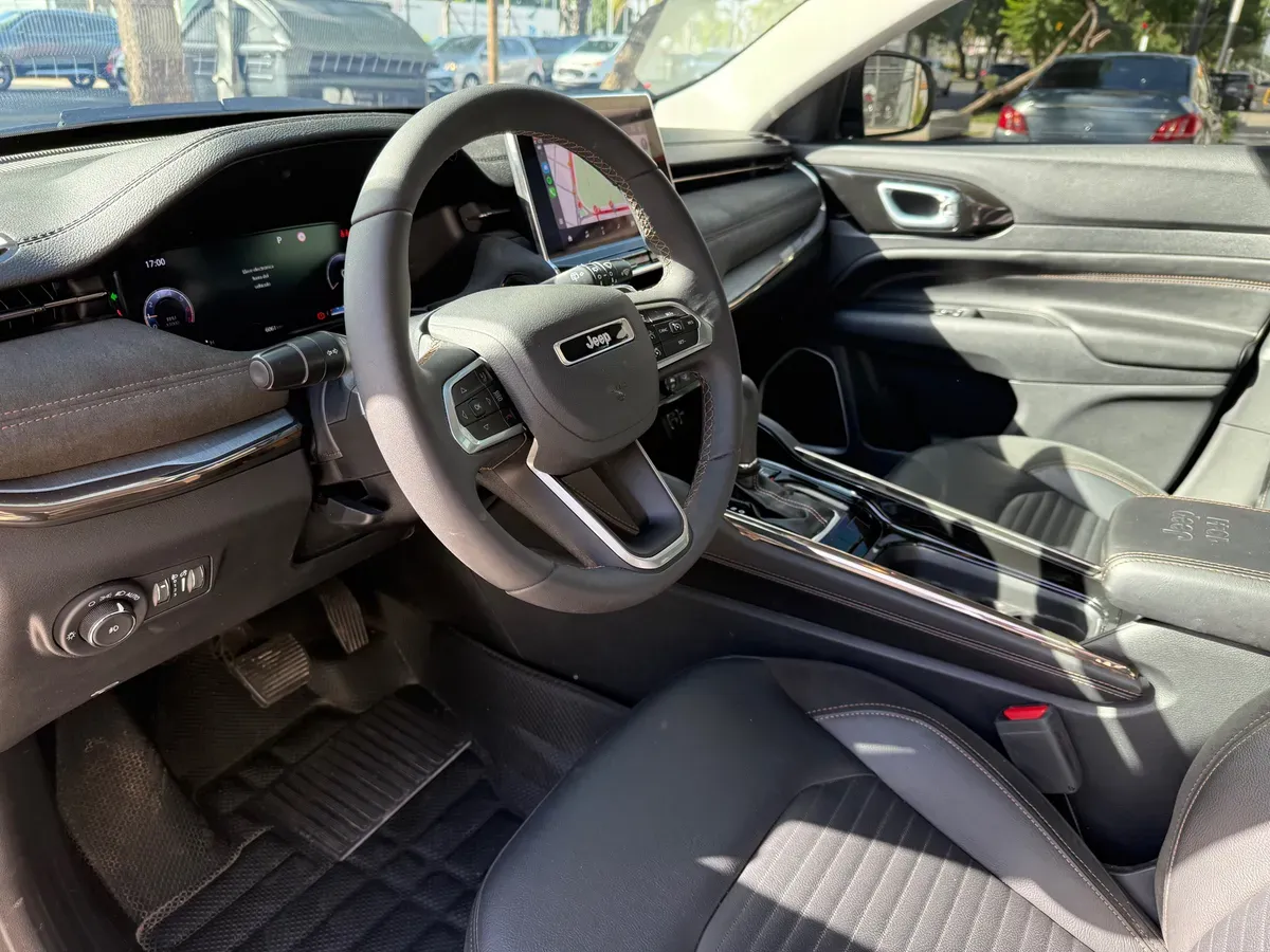 Mirá esta publicación de Jeep Commander