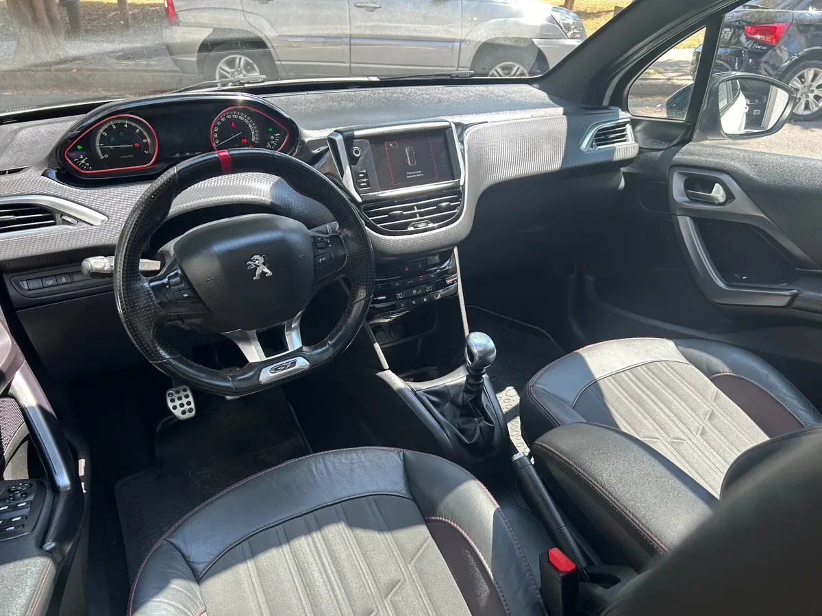 Mirá esta publicación de Peugeot 208