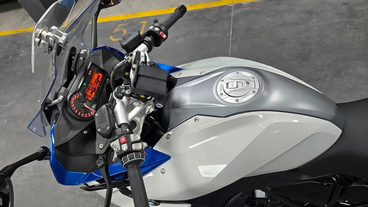 Mirá esta publicación de BMW R 1200 RS