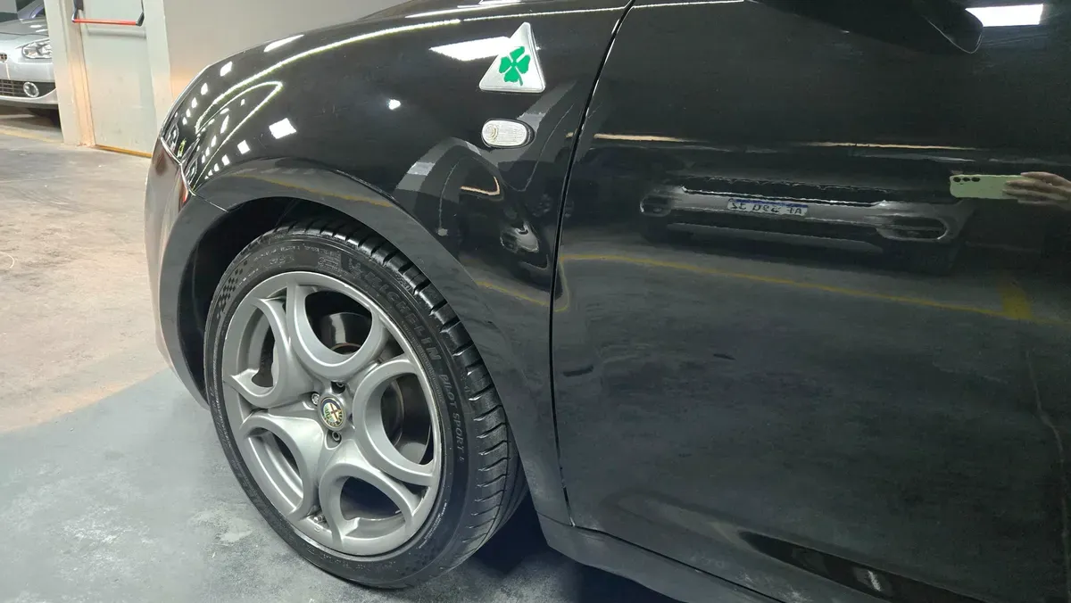 Mira esta publicación de Alfa Romeo Mito