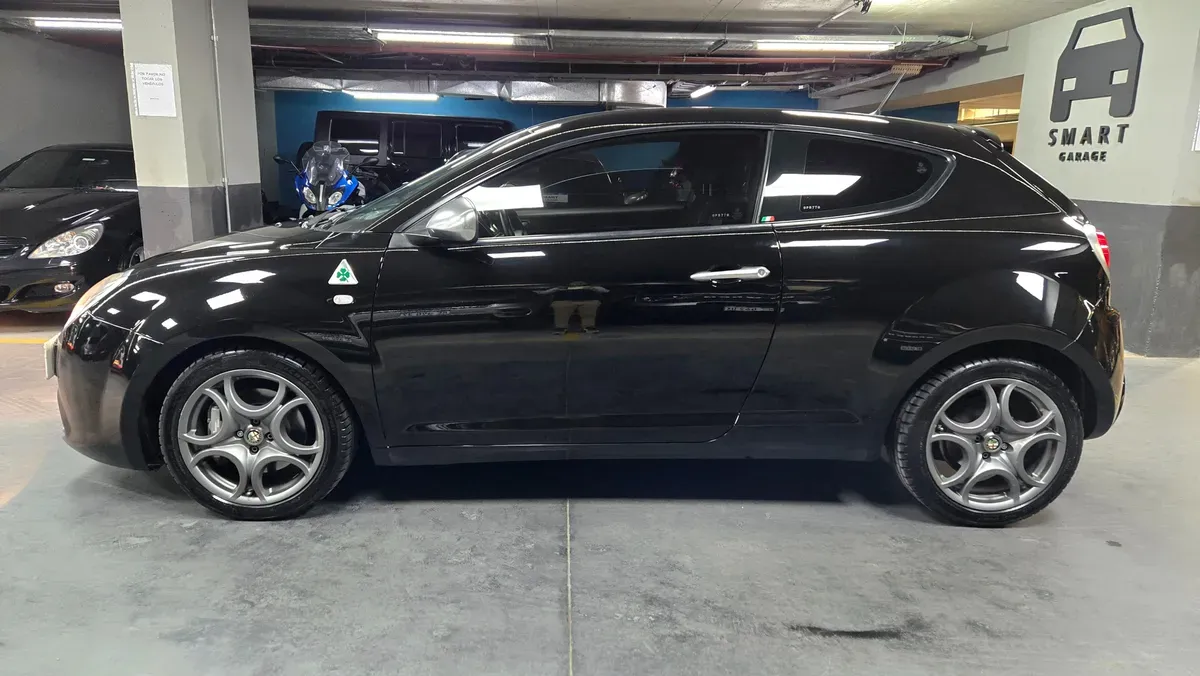 Mira esta publicación de Alfa Romeo Mito