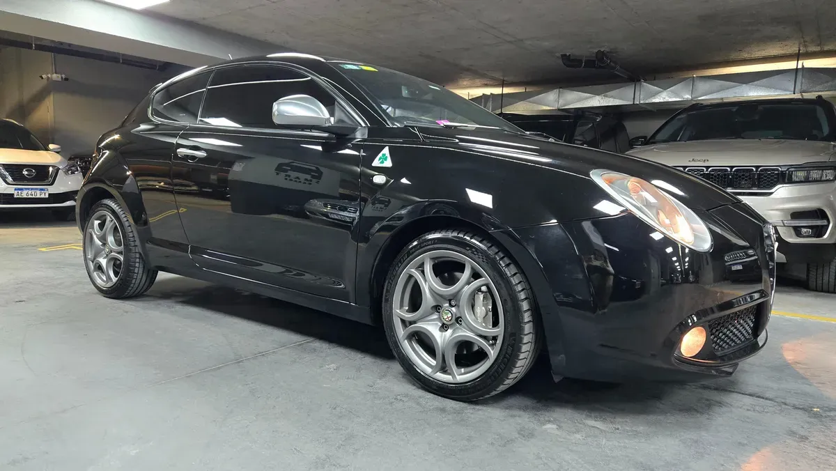 Mira esta publicación de Alfa Romeo Mito
