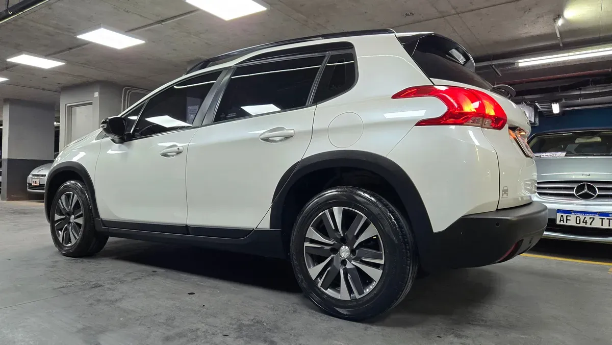 Mira esta publicación de Peugeot 2008