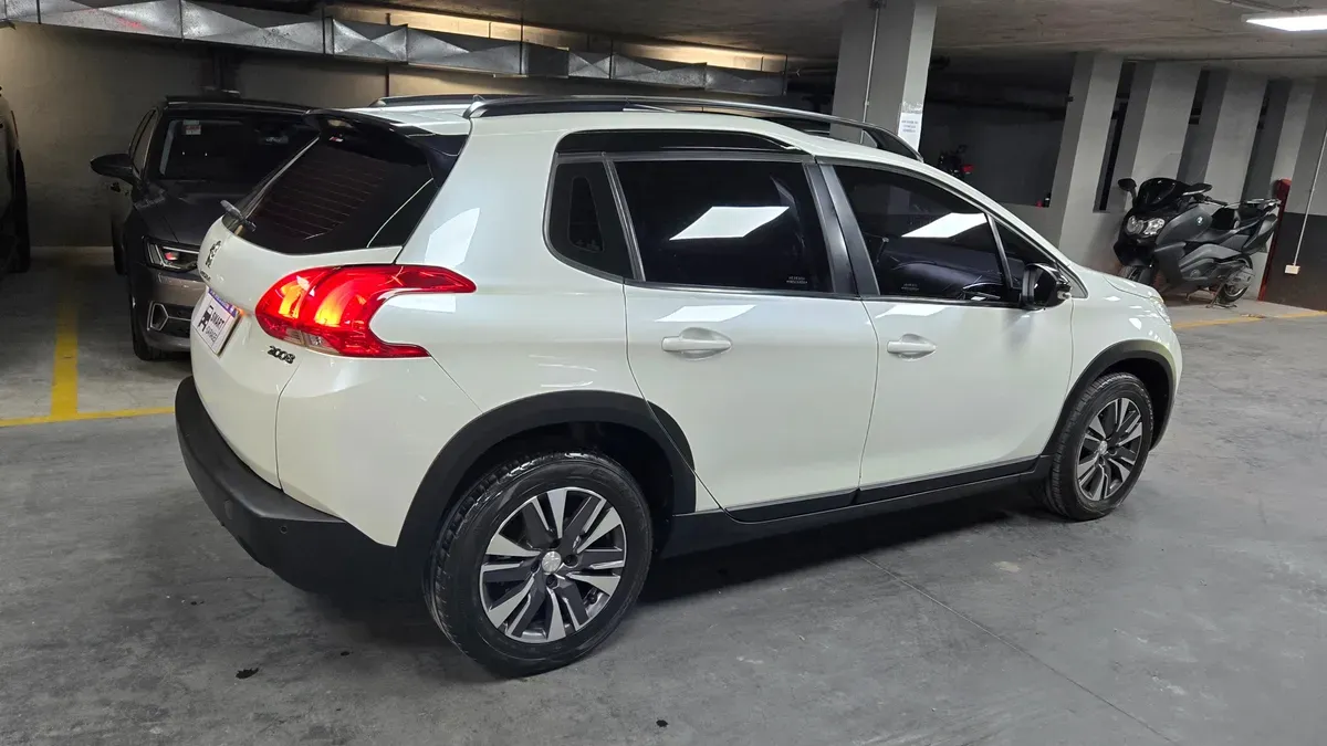 Mira esta publicación de Peugeot 2008