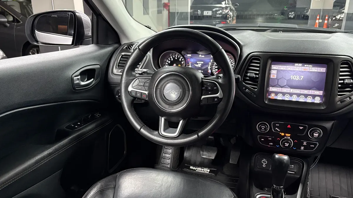 Mirá esta publicación de Jeep Compass