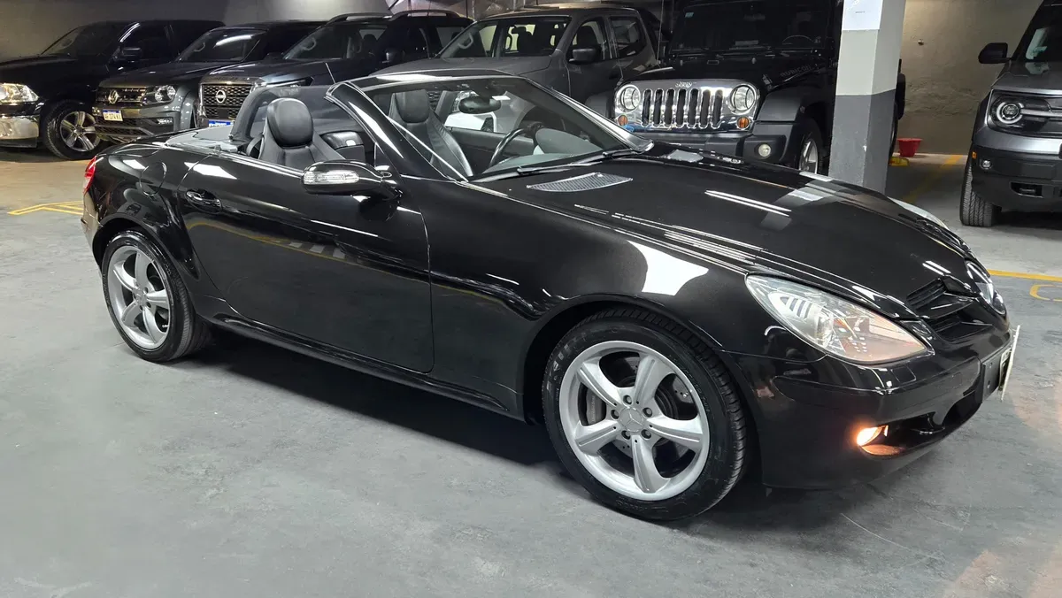 Mira esta publicación de Mercedes Benz SLK