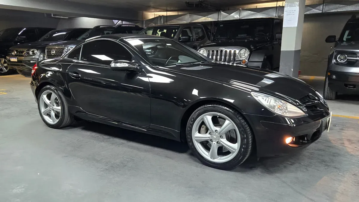 Mira esta publicación de Mercedes Benz SLK
