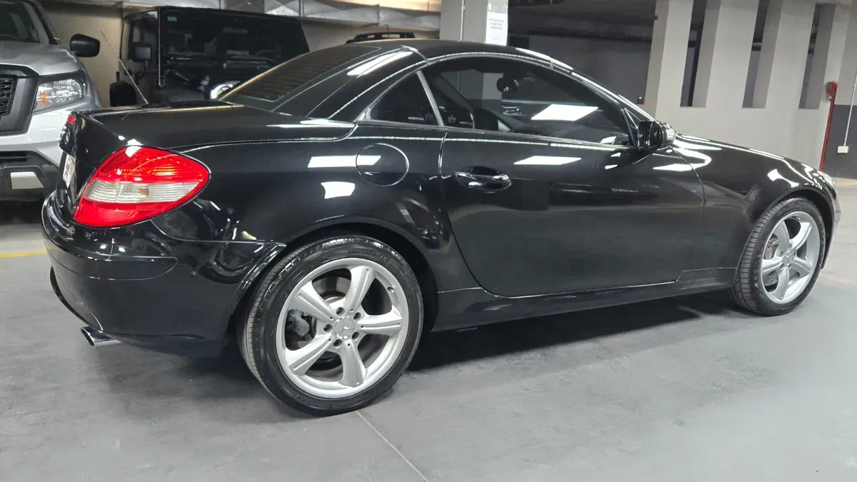 Mira esta publicación de Mercedes Benz SLK