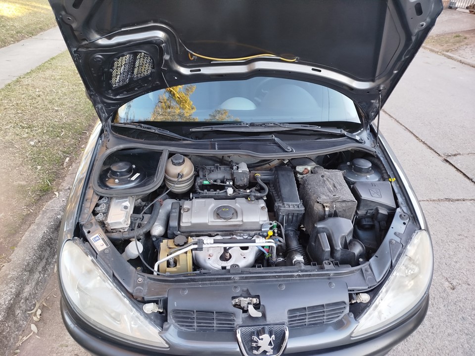 Mira esta publicación de Peugeot 206