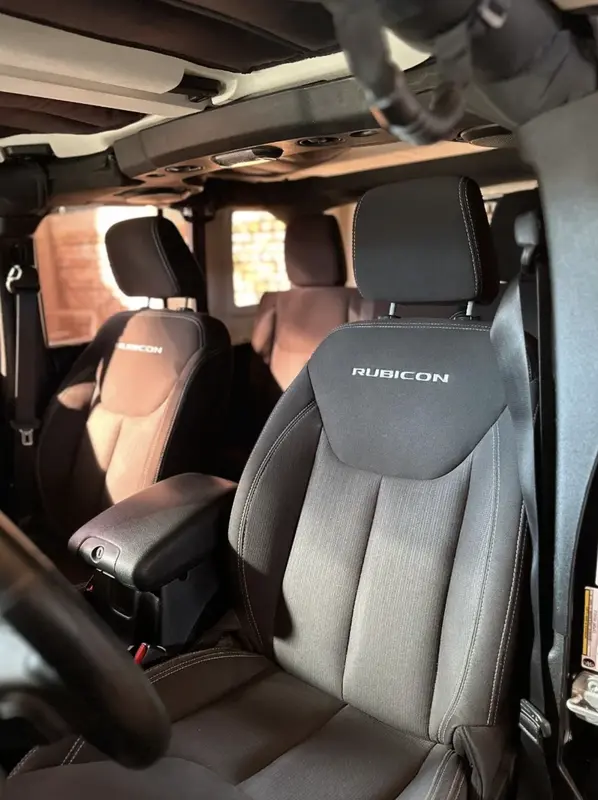 Mira esta publicación de Jeep Wrangler 2015 en Motordil