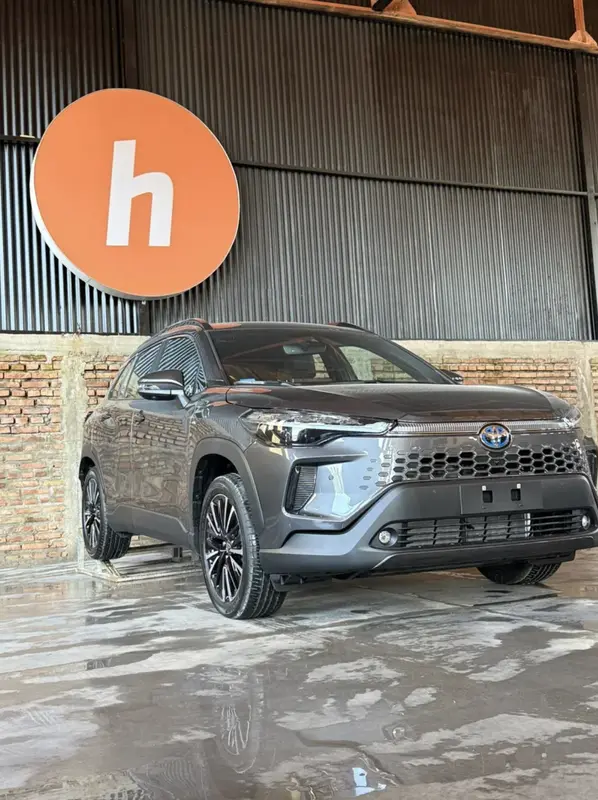 Mira esta publicación de Toyota Corolla Cross 2025 en Motordil