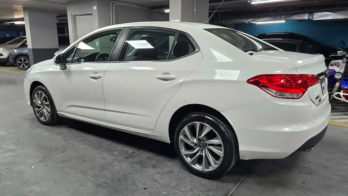 Mira esta publicación de Citroen C 4 Lounge
