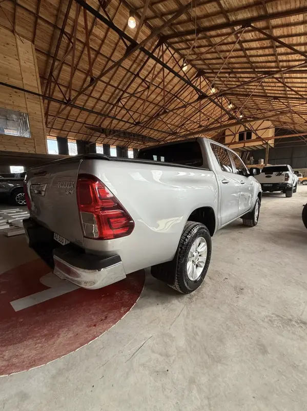 Mira esta publicación de Toyota Hilux 2019 en Motordil