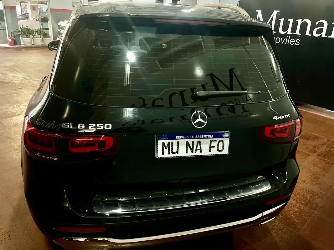 Mira esta publicación de Mercedes Benz GLB