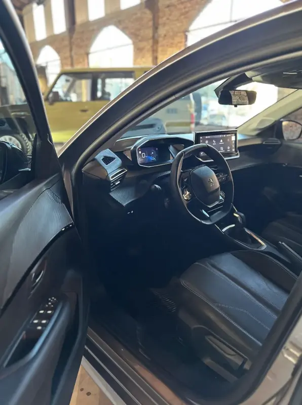 Mirá esta publicación de Peugeot 208