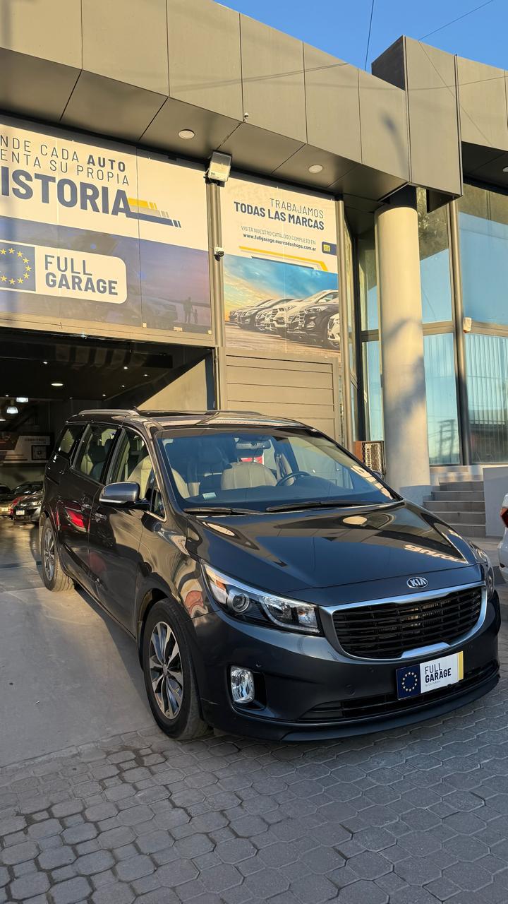 Mira esta publicación de KIA Carnival
