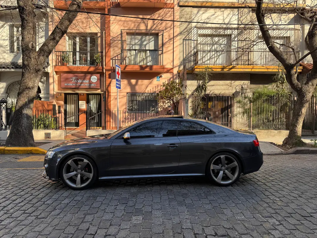 Mira esta publicación de Audi RS5