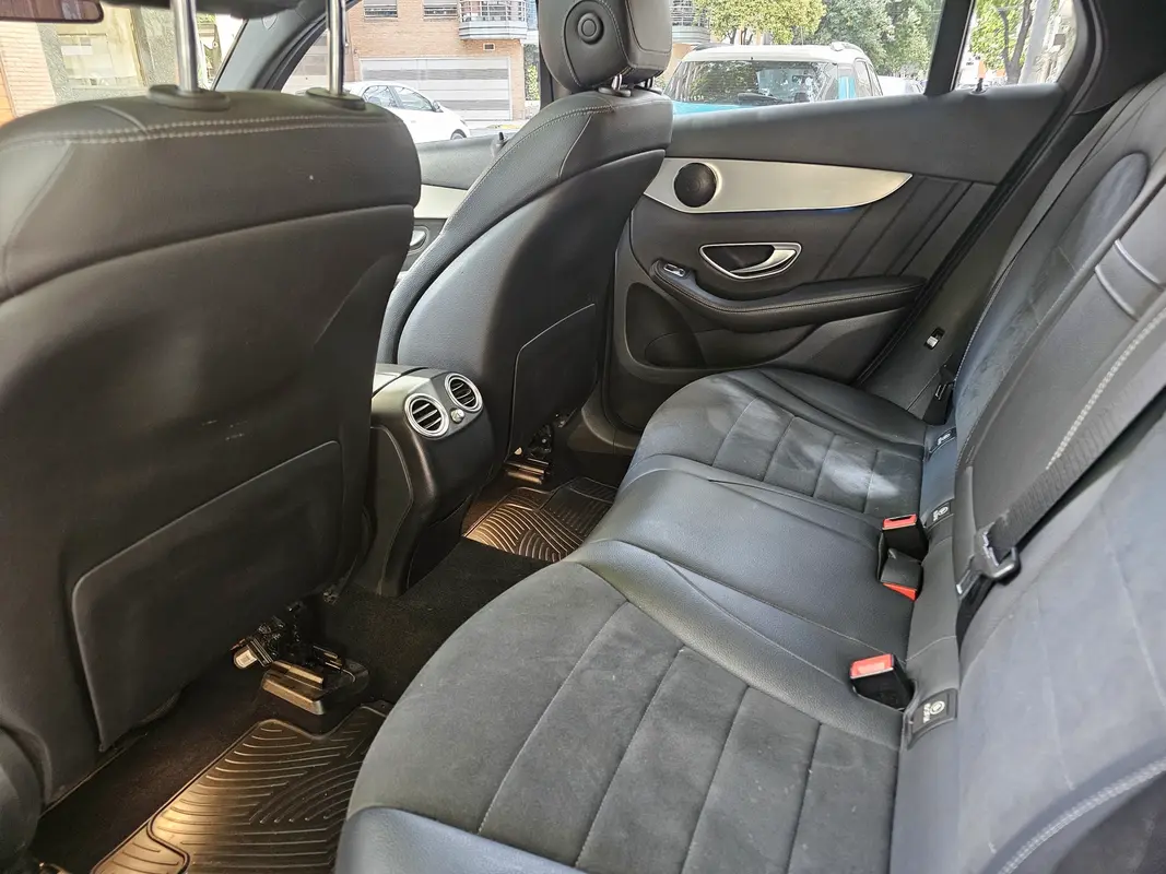 Mira esta publicación de Mercedes Benz GLC