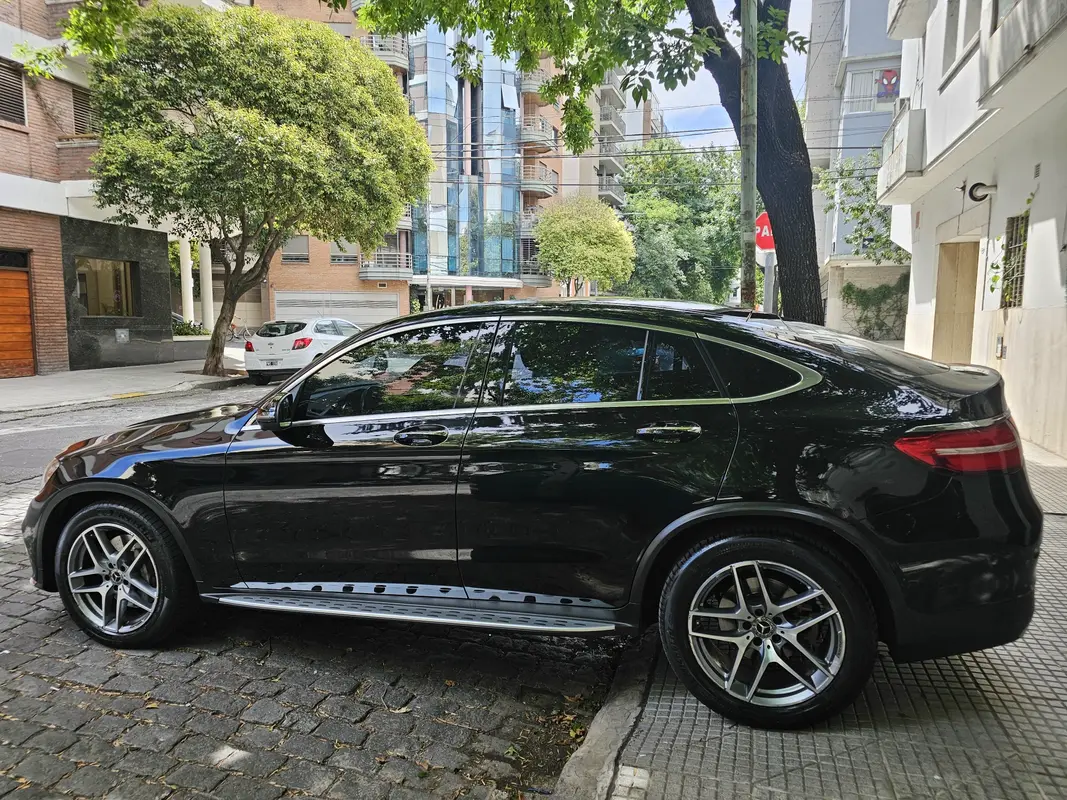 Mira esta publicación de Mercedes Benz GLC