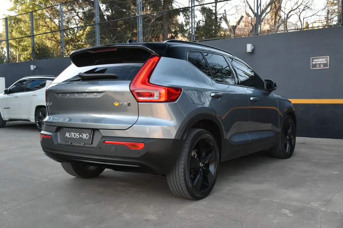 Mira esta publicación de Volvo XC 40