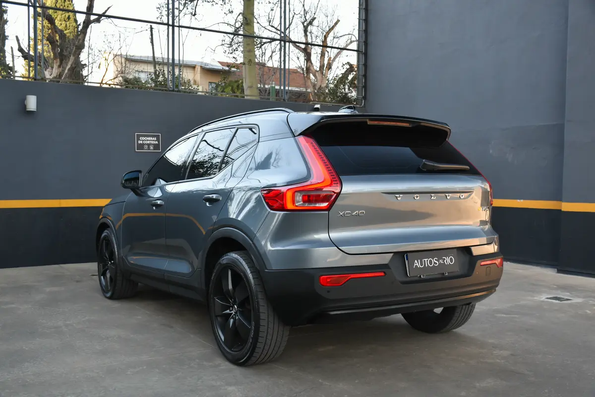 Mira esta publicación de Volvo XC 40