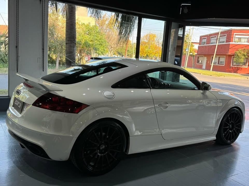 Mirá esta publicación de Audi TTRS