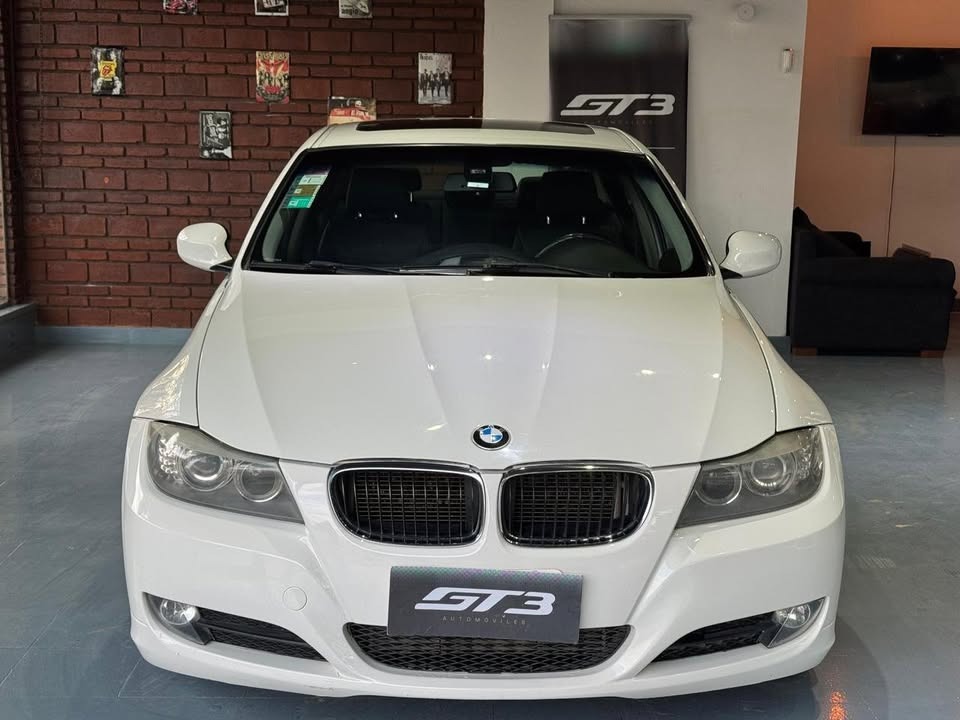 Mira esta publicación de BMW Serie 3