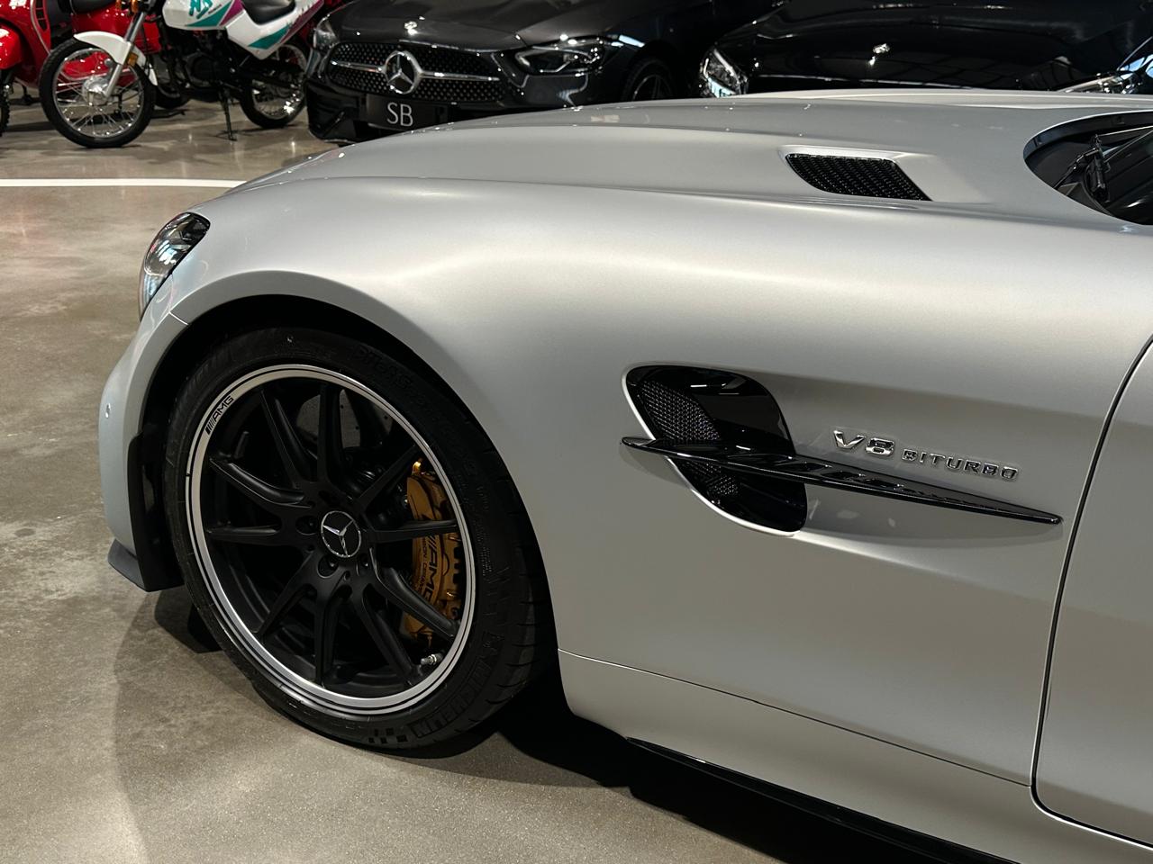 Mira esta publicación de Mercedes Benz GT