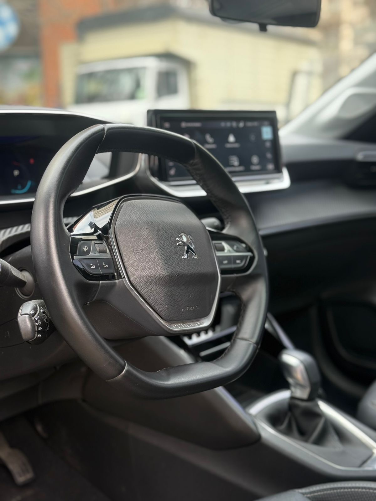 Mirá esta publicación de Peugeot 208