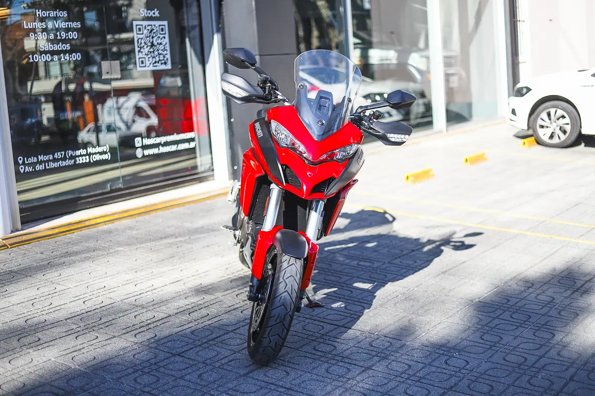 Mira esta publicación de Ducati 1200 S