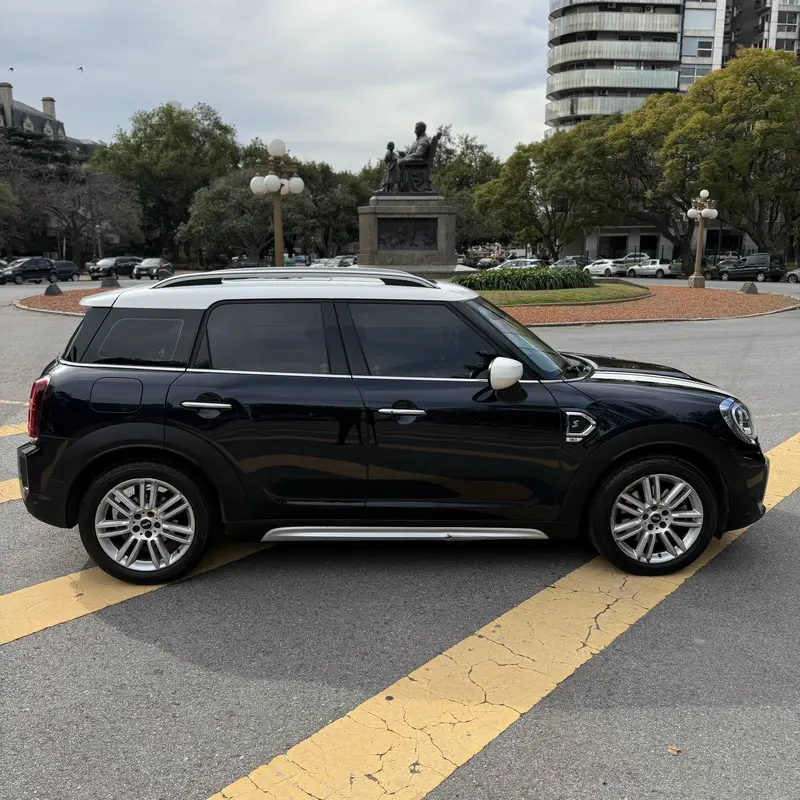 Mira esta publicación de Mini Cooper Countryman