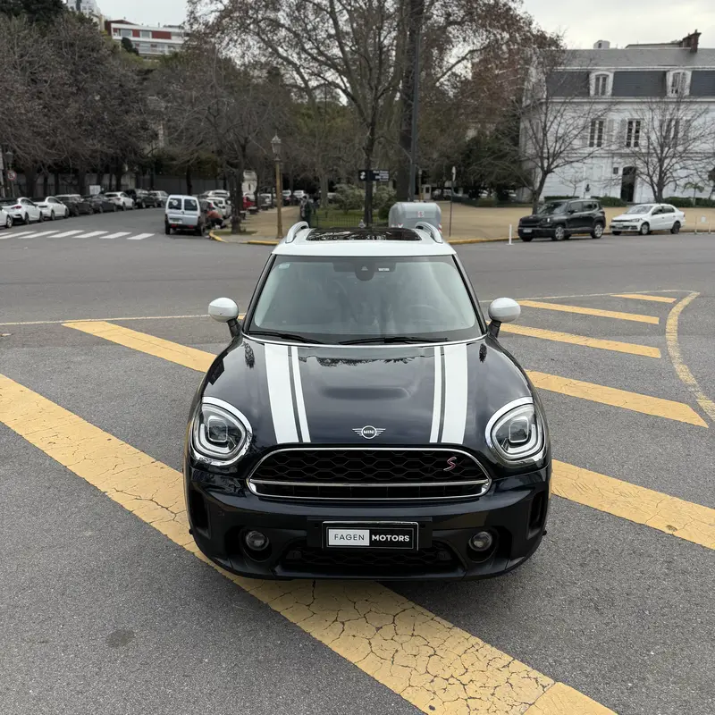 Mira esta publicación de Mini Cooper Countryman
