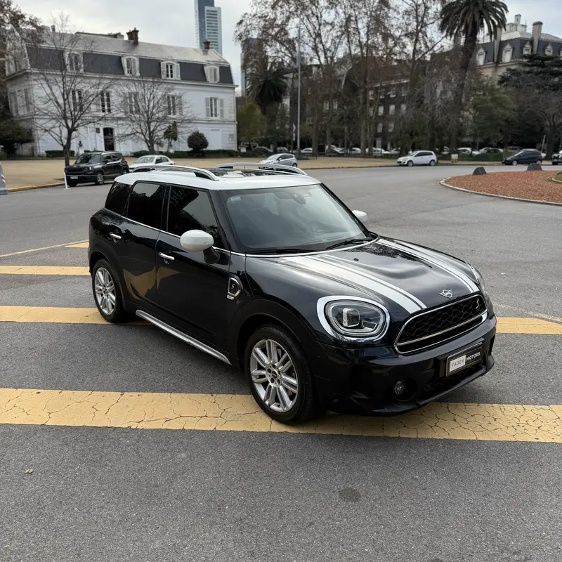 Mira esta publicación de Mini Cooper Countryman