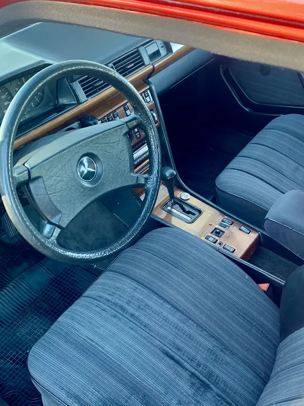 Mirá esta publicación de Mercedes Benz 250