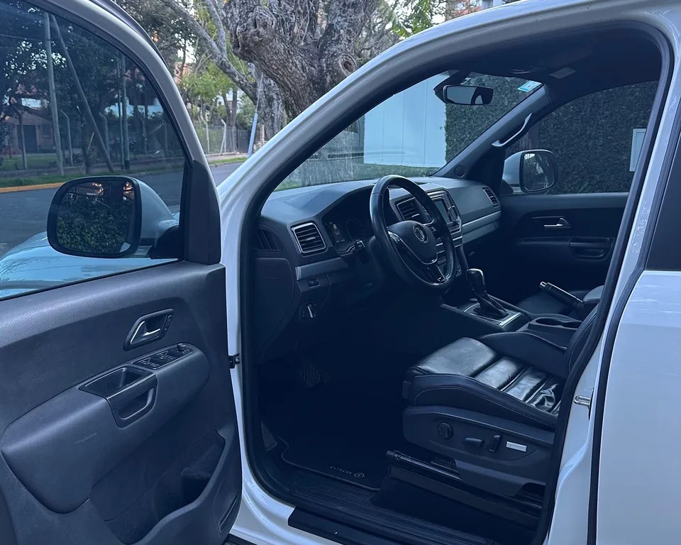 Mira esta publicación de Volkswagen Amarok 2021 en Motordil