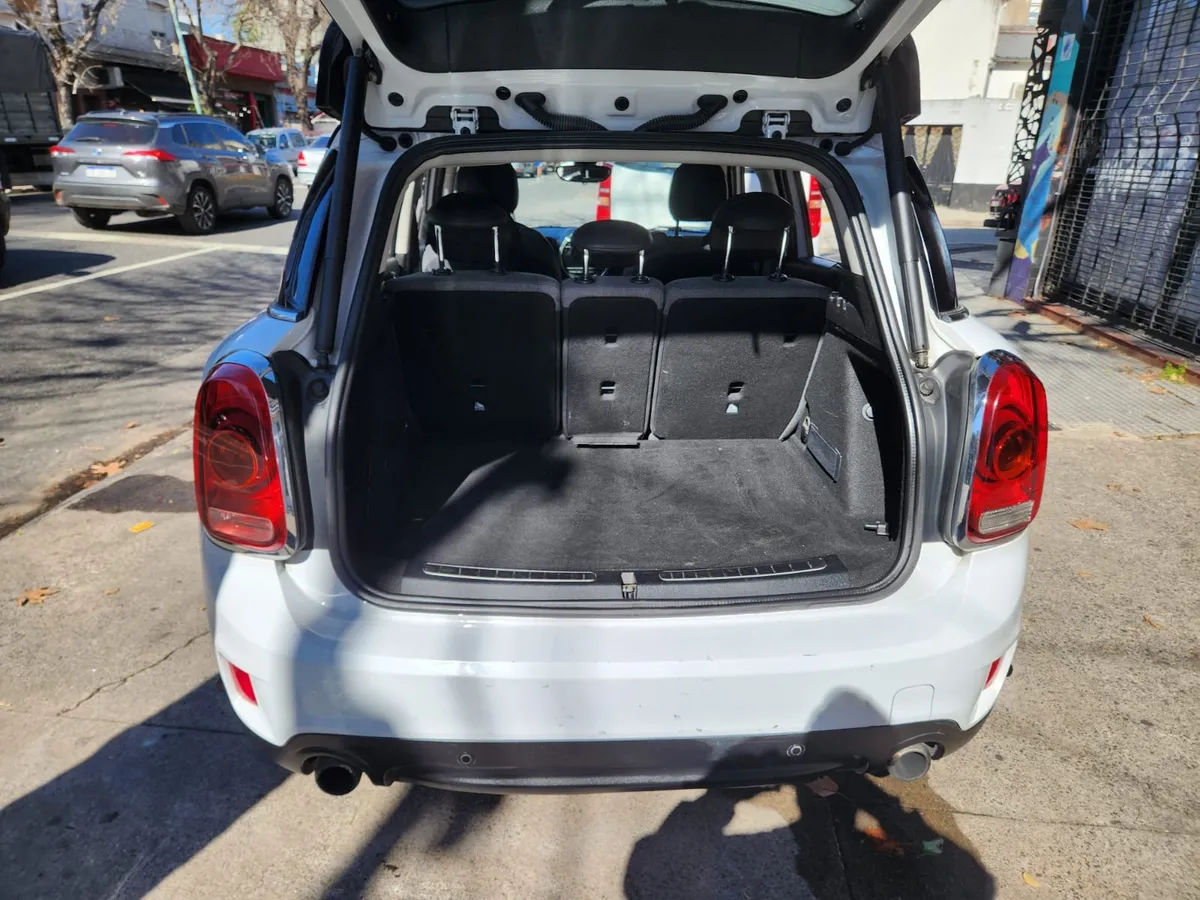 Mirá esta publicación de Mini Cooper Countryman