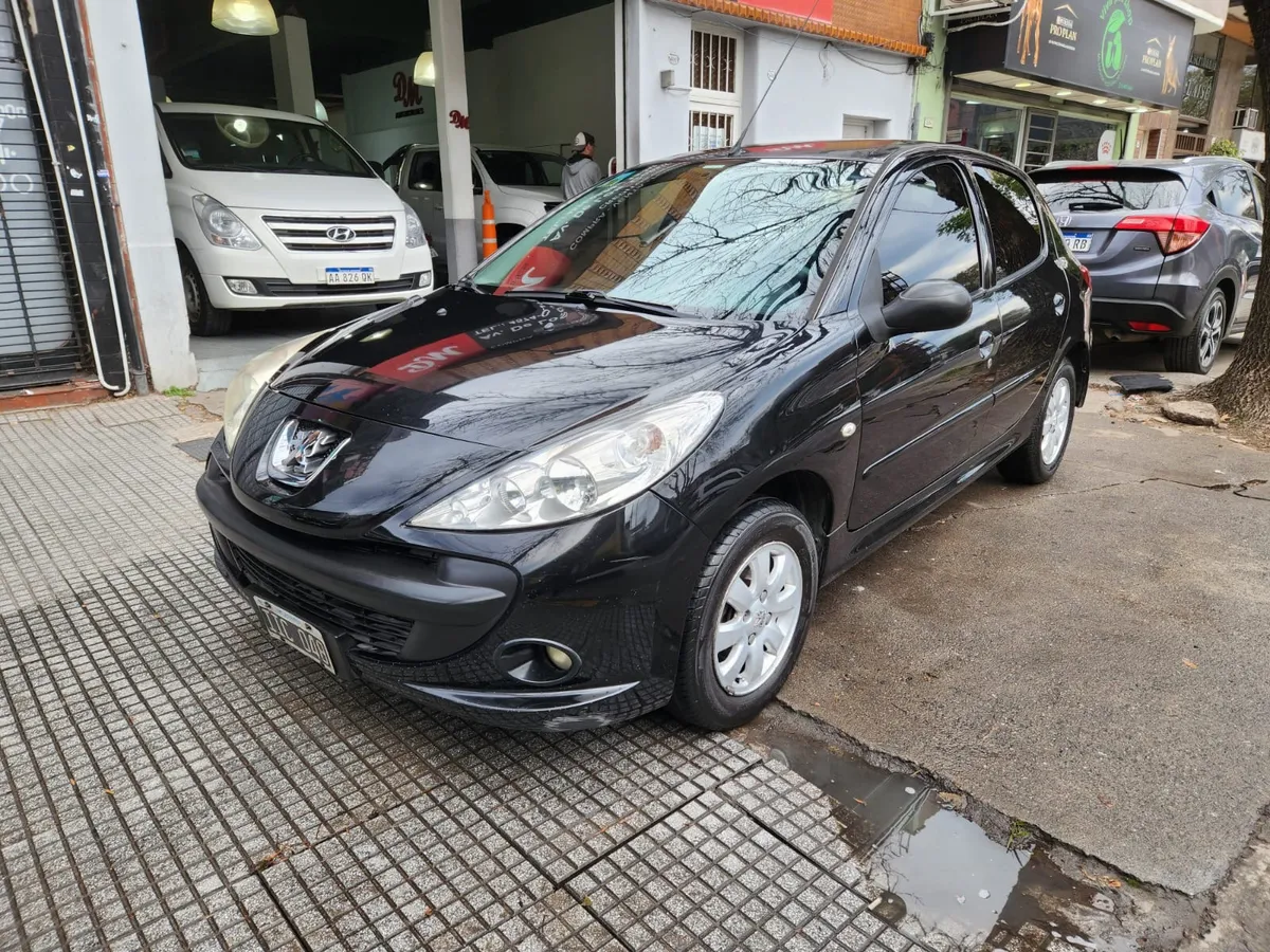 Mirá esta publicación de Peugeot 207 Compact