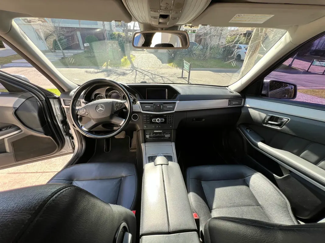 Mira esta publicación de Mercedes Benz Clase E