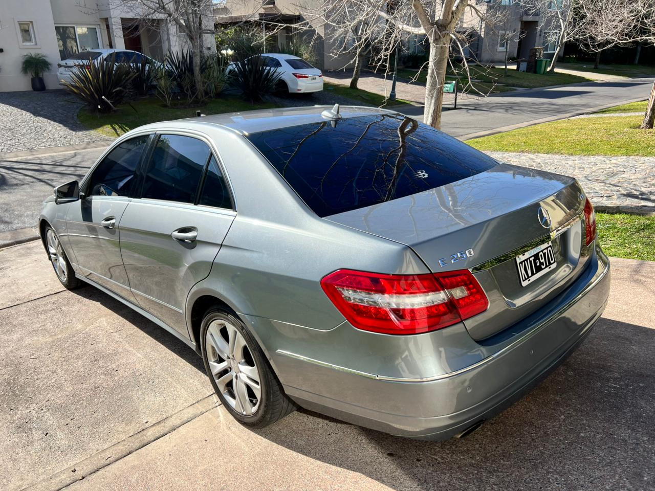 Mira esta publicación de Mercedes Benz Clase E