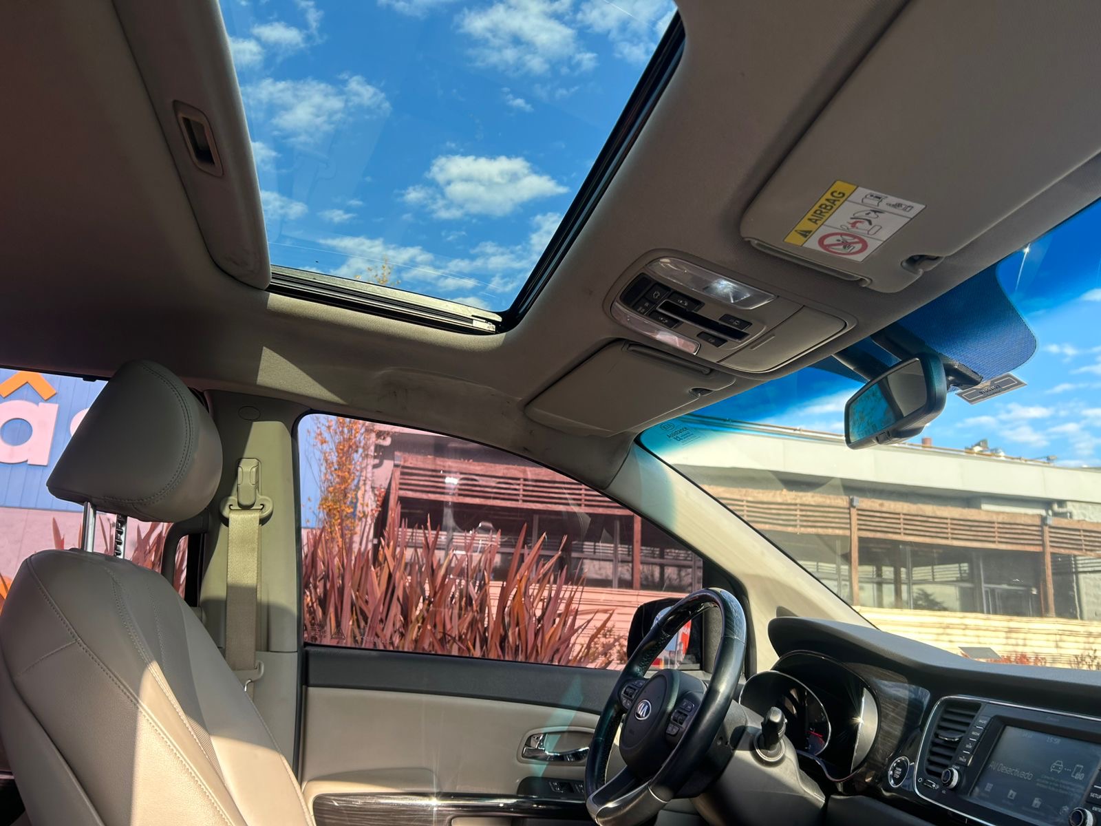 Mira esta publicación de KIA Carnival