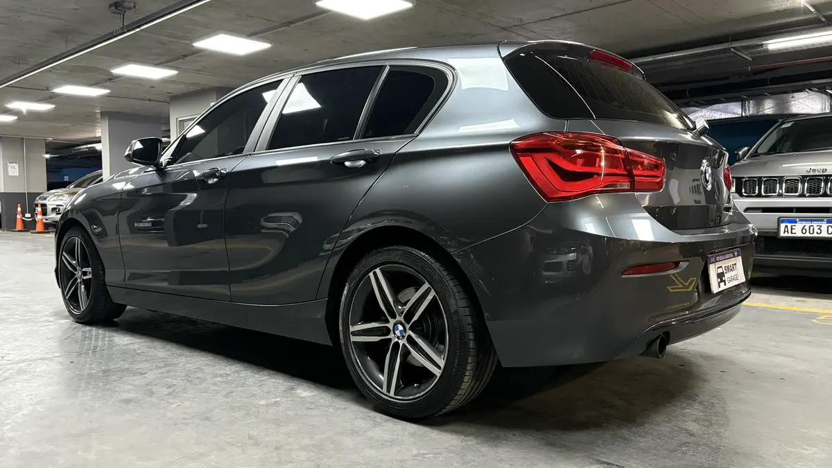 Mira esta publicación de BMW Serie 1