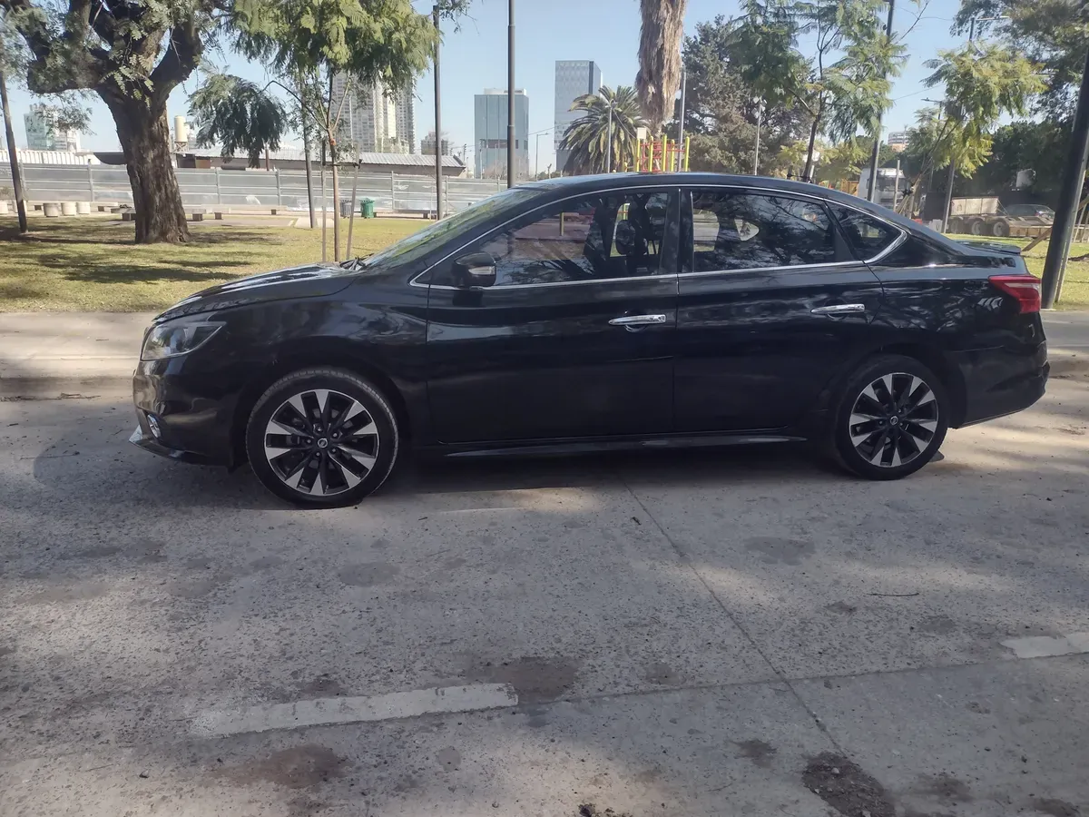 Mira esta publicación de Nissan Sentra